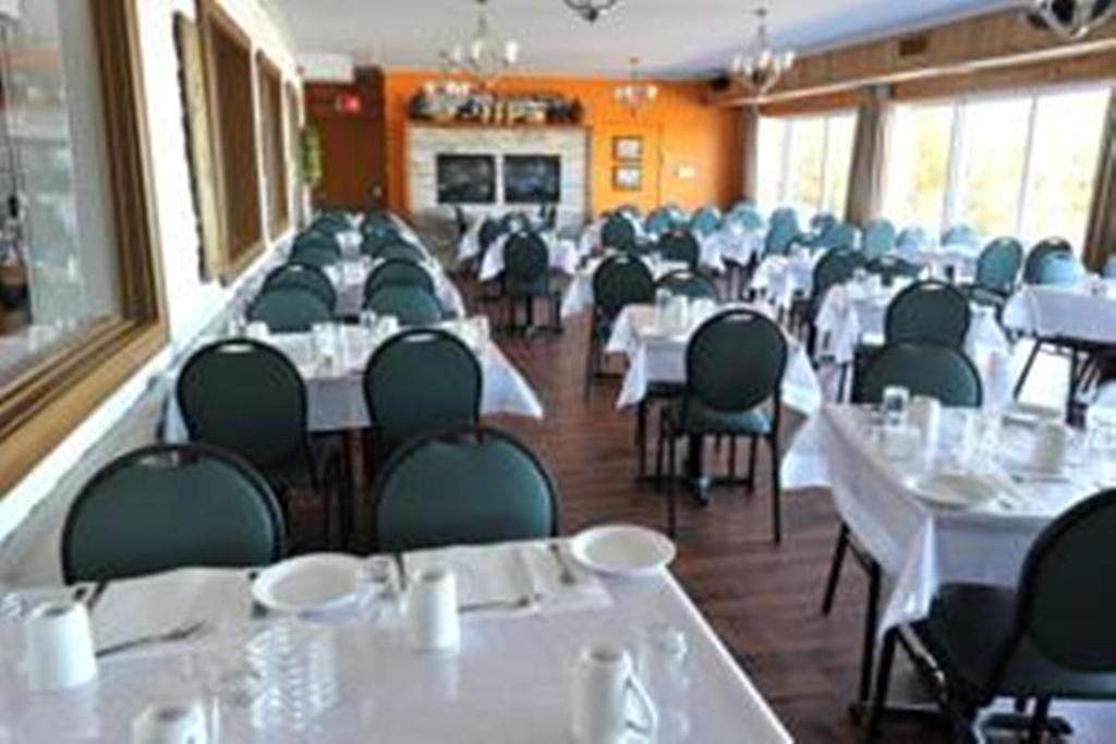 Hotel Le Petit Manoir Du Casino La Malbaie